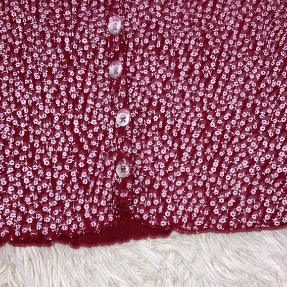 Brandy Melville Button Front Baby Tee - Picture 4 of 5